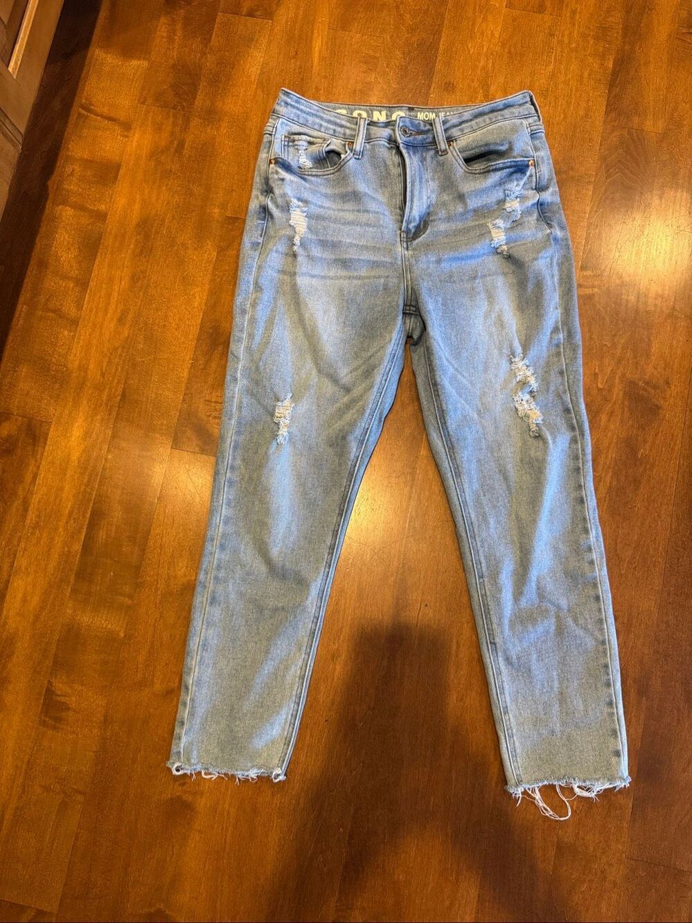 S.O.N.G. Mom Jeans 9/29 High Rise Light Wash Distressed Raw Hem Jeans